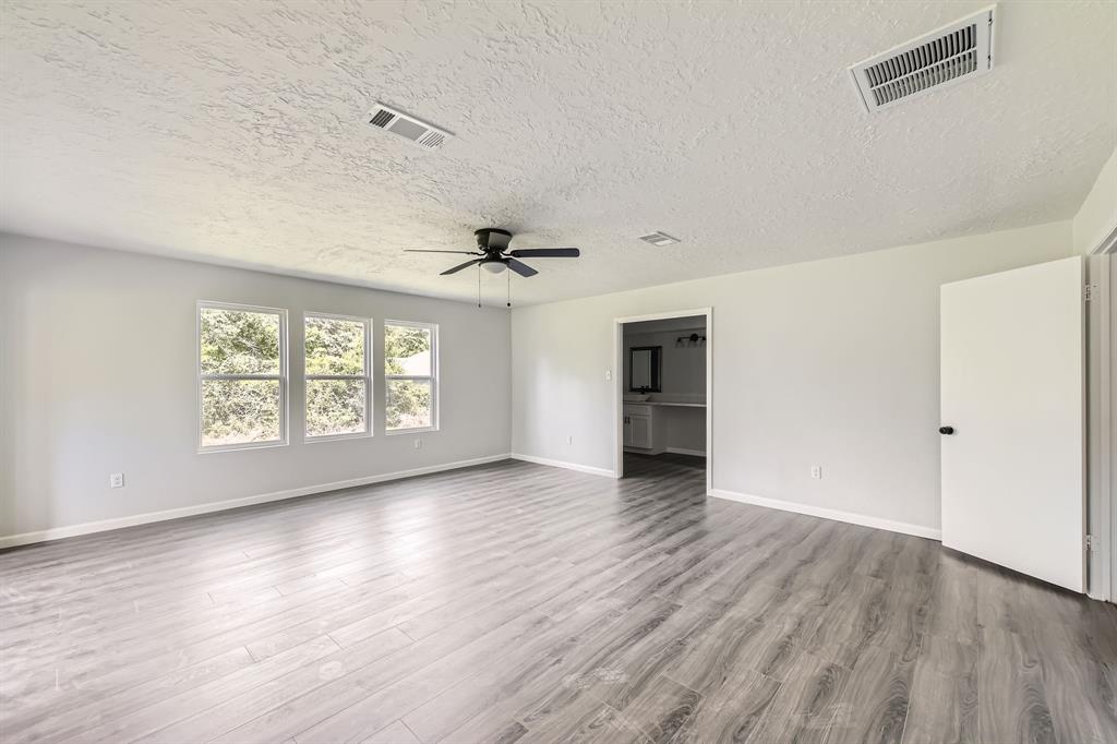 25643 Cathy Drive, Hockley, Texas image 18