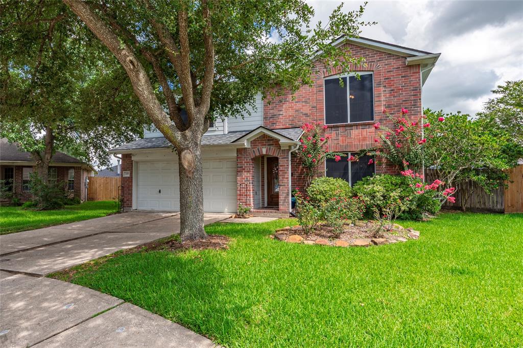 206 Fox Springs Court
