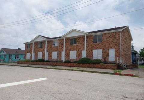 711 7th Street Galveston TX 77550