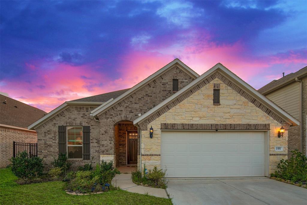 155 Solana Point Drive, Katy, Texas image 2