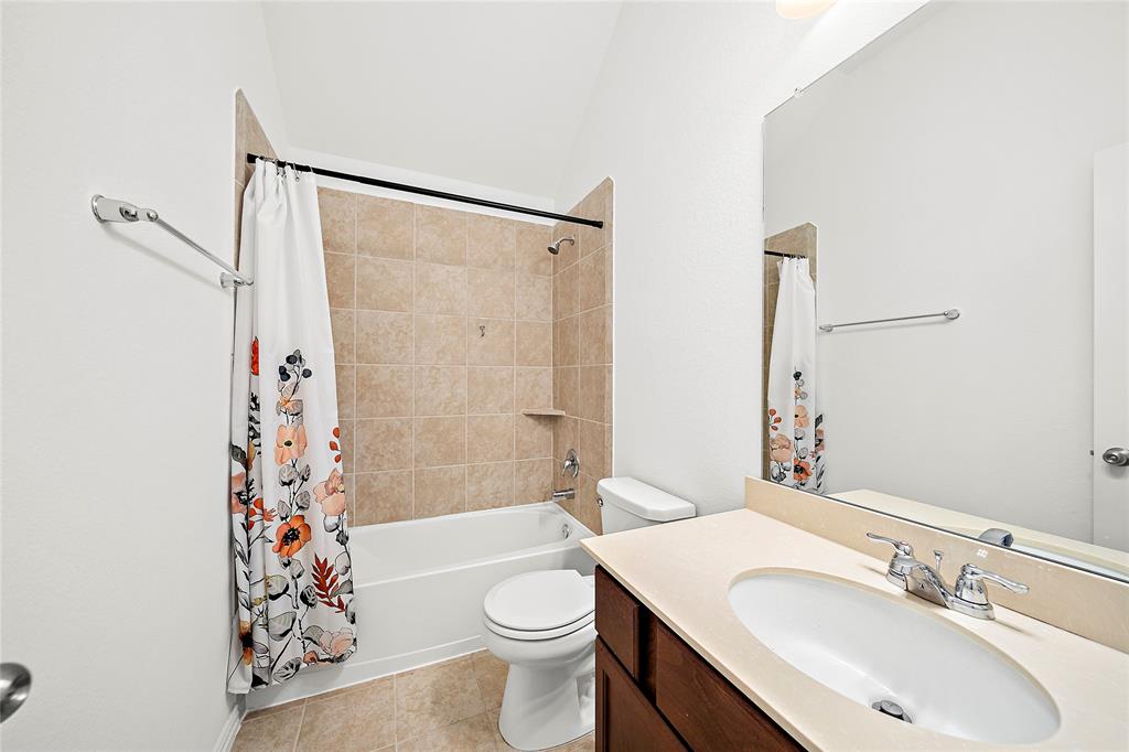 155 Solana Point Drive, Katy, Texas image 27