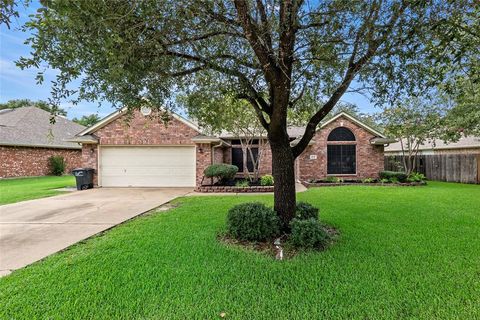 Photo of 1717 Starling Drive, College Station, TX 77845 (MLS # 71514855)