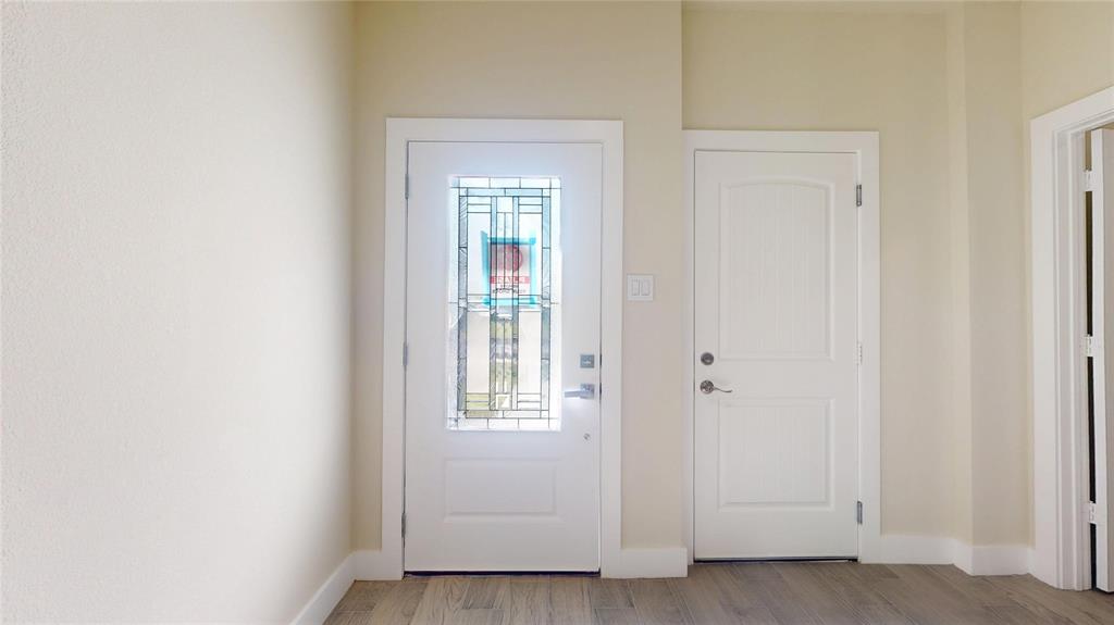 19026 N Highlands Bayou Drive, Cypress, Texas image 3