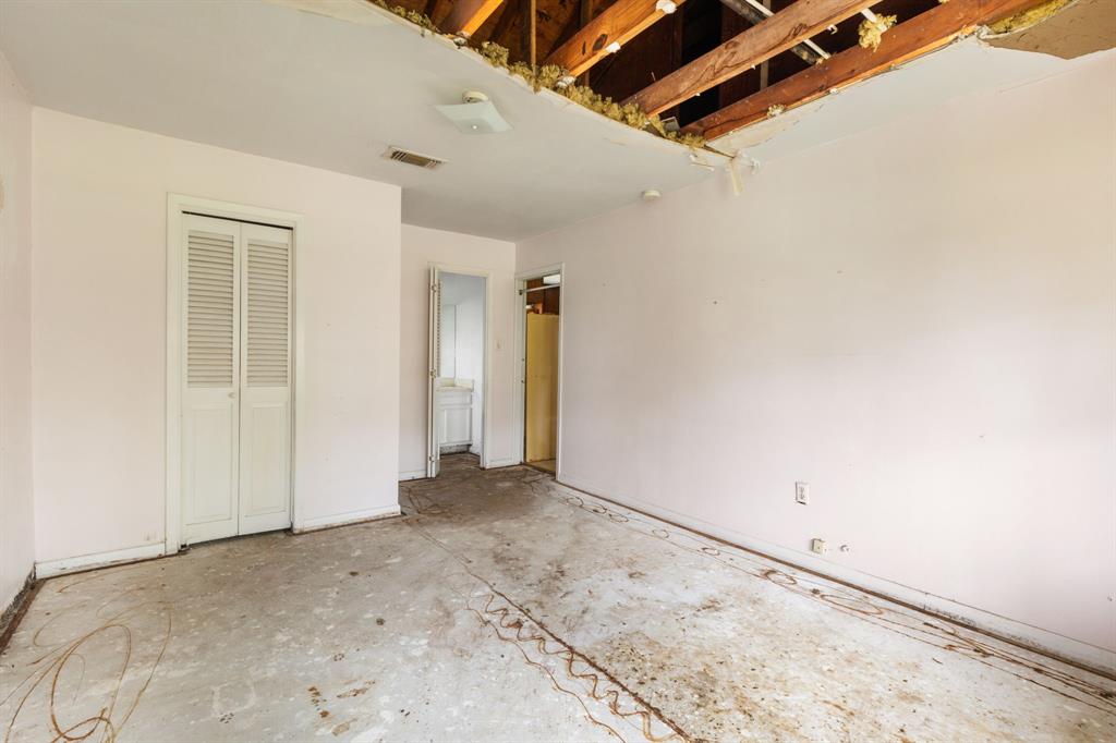 4010 Ascot Lane, Houston, Texas image 15
