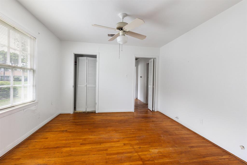 4010 Ascot Lane, Houston, Texas image 9