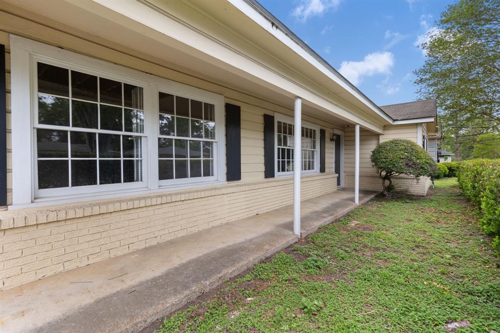 4010 Ascot Lane, Houston, Texas image 3