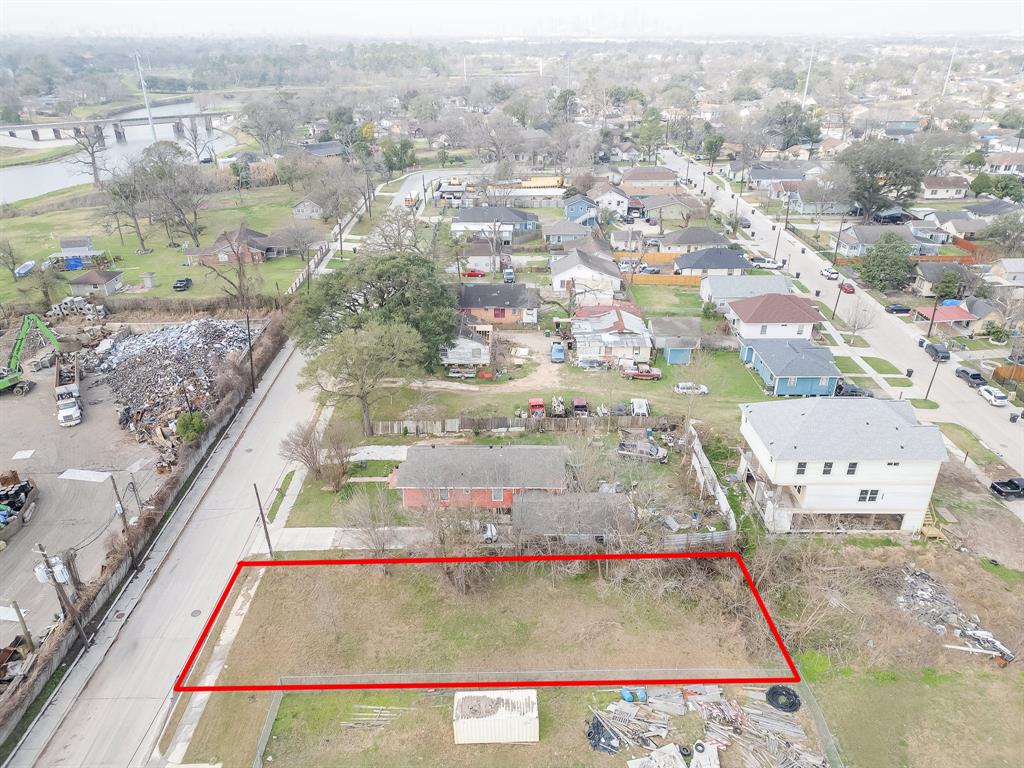 Brays Street, Houston, Texas image 8