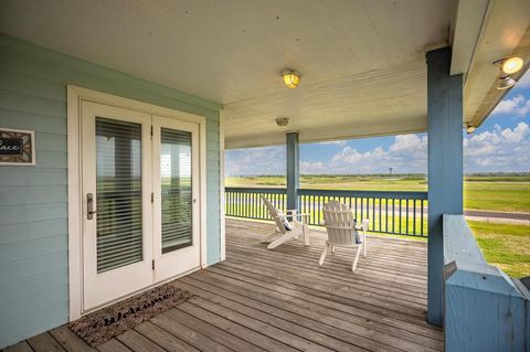 A home in Crystal Beach