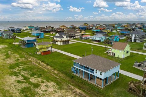 A home in Crystal Beach