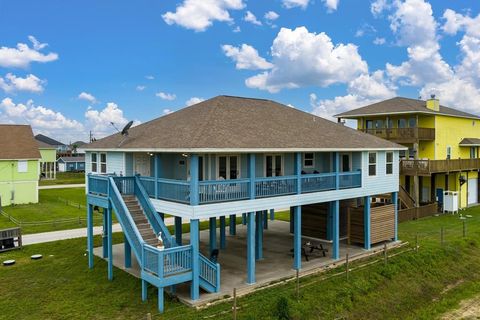 A home in Crystal Beach