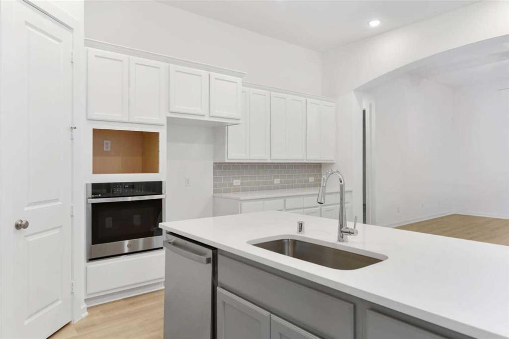 5418 Orangery, Manvel, Texas image 3