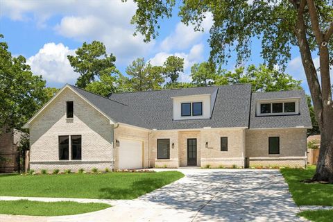 Single Family Residence in Houston TX 10226 Pine Forest Road.jpg