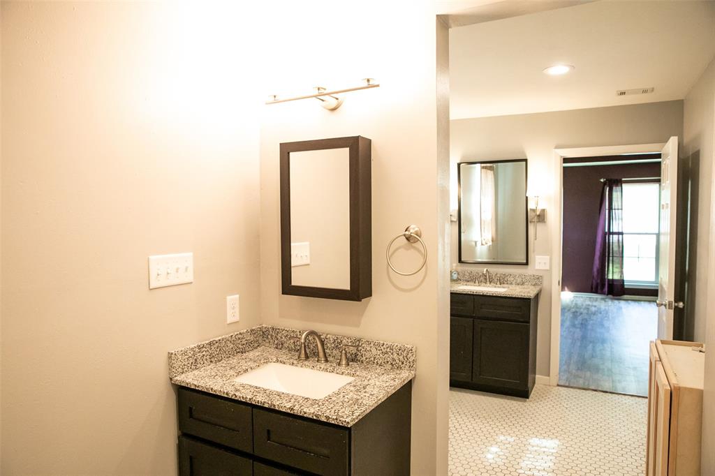 3477 Bradley Lane, Brenham, Texas image 13