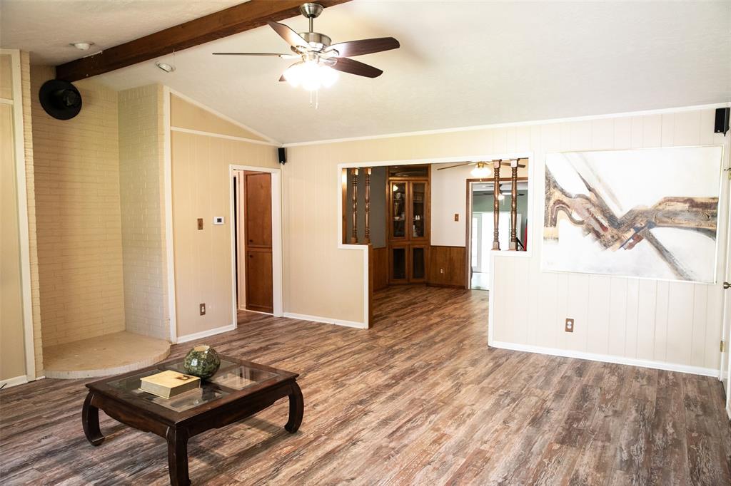 3477 Bradley Lane, Brenham, Texas image 3