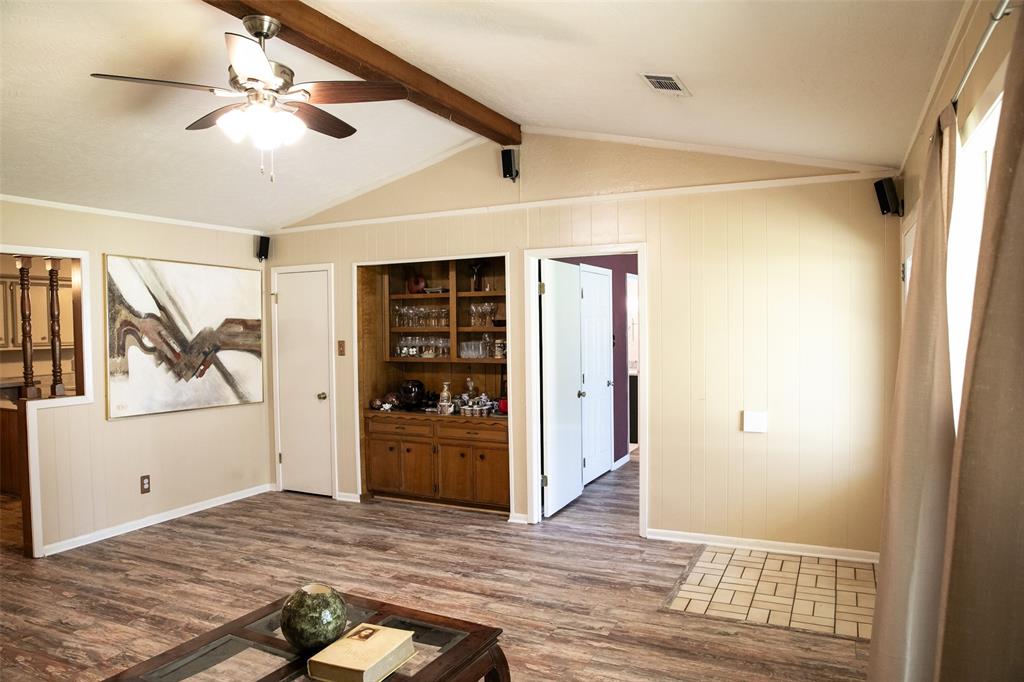 3477 Bradley Lane, Brenham, Texas image 5