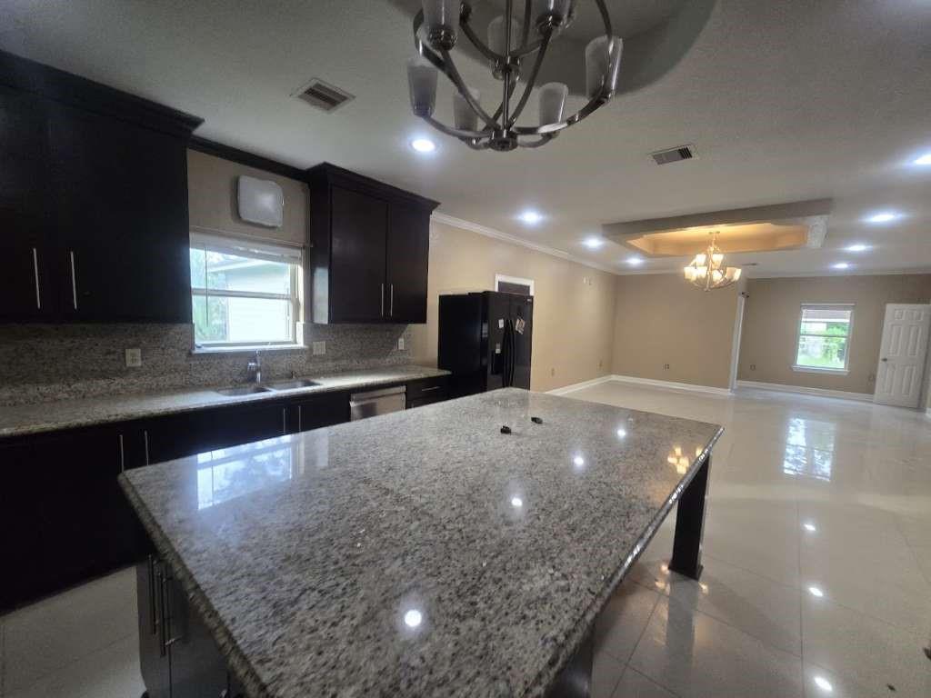 11529 Warner Road, Cleveland, Texas image 3