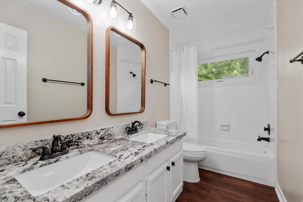 4302 Garden Hills Lane, Kingwood, Texas image 32