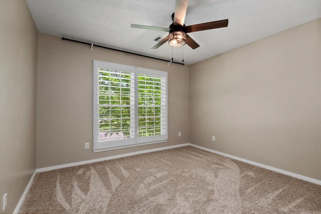 4302 Garden Hills Lane, Kingwood, Texas image 33