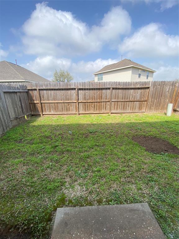 8925 Elm Drake Lane, Humble, Texas image 7