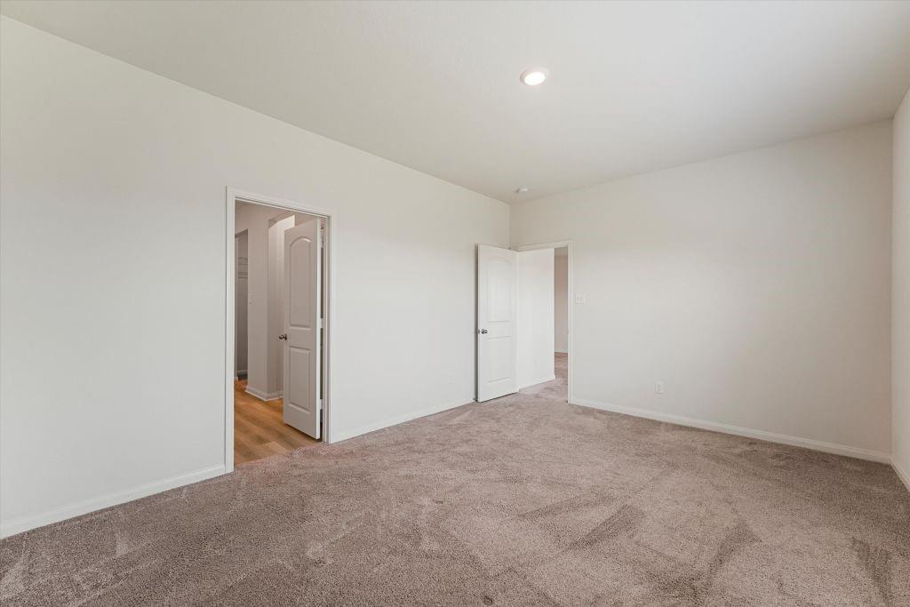 8018 Vacek Meadows Loop, Richmond, Texas image 16