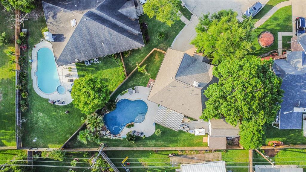 10924 Thornwood Drive, La Porte, Texas image 6