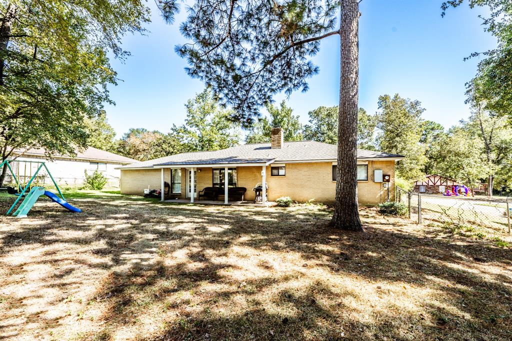 3656 Youpon Lane Ln, Huntsville, Texas image 38