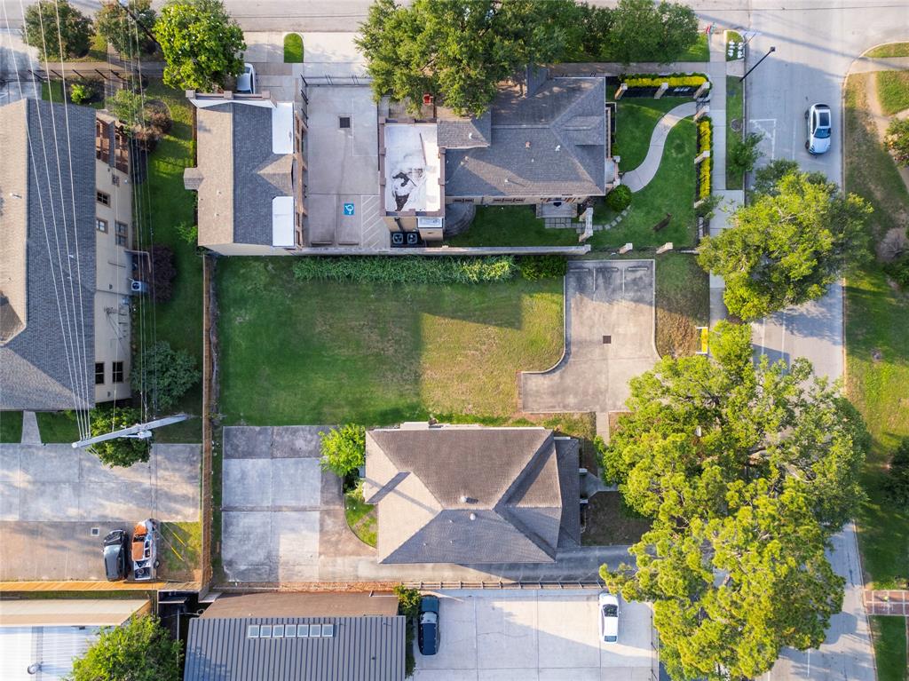 333 Heights Boulevard