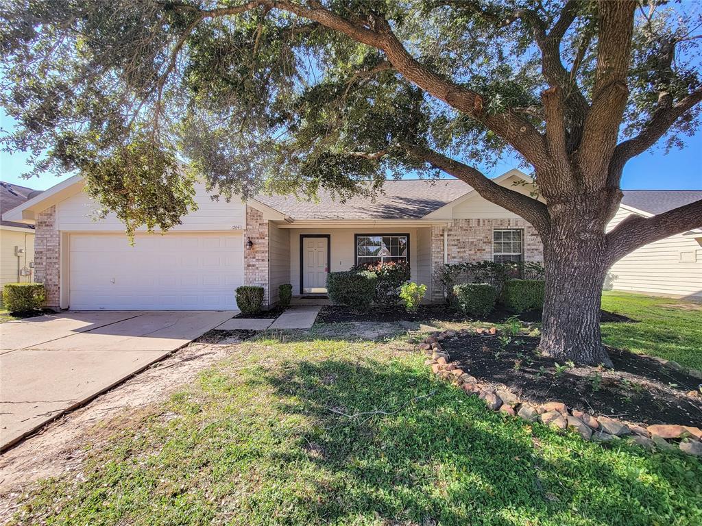 17643 Ranch Country Road, Hockley, Texas image 1