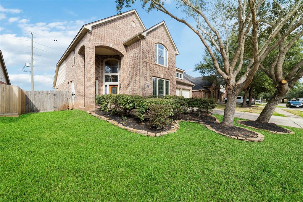 22026 Rustic Canyon Lane, Richmond, Texas image 1