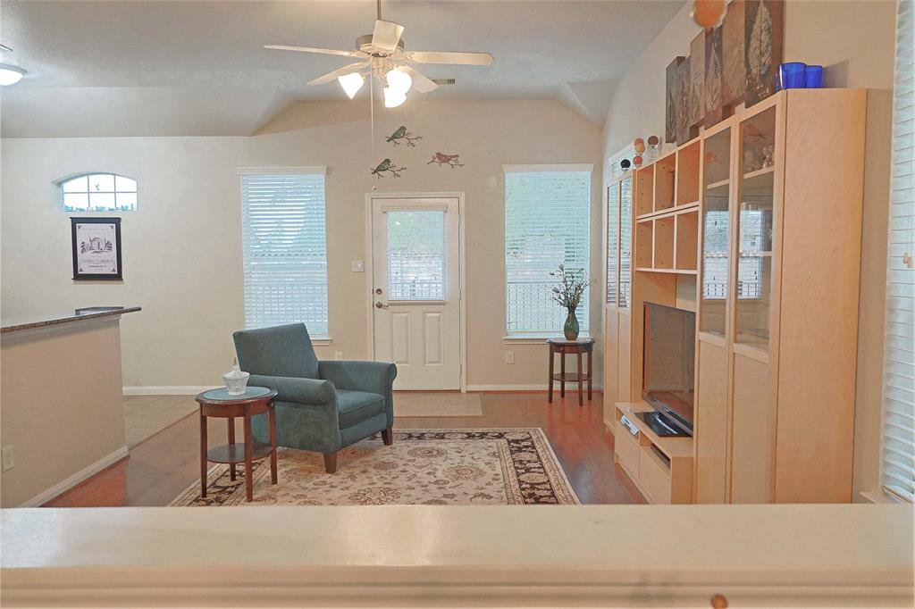 14106 Commons Cove Court, Humble, Texas image 5