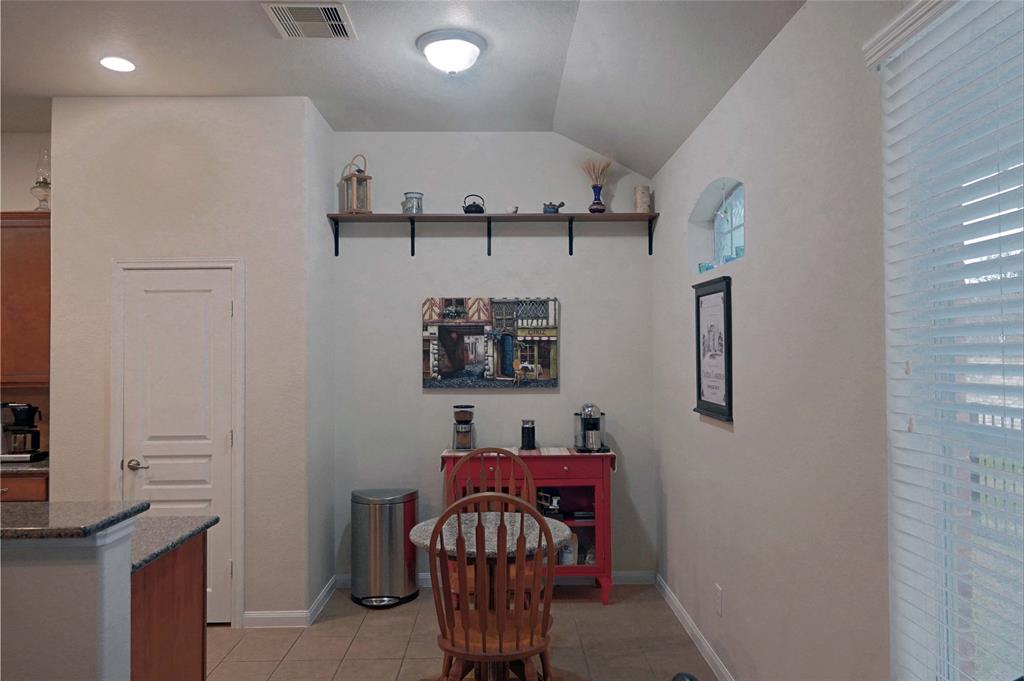 14106 Commons Cove Court, Humble, Texas image 11