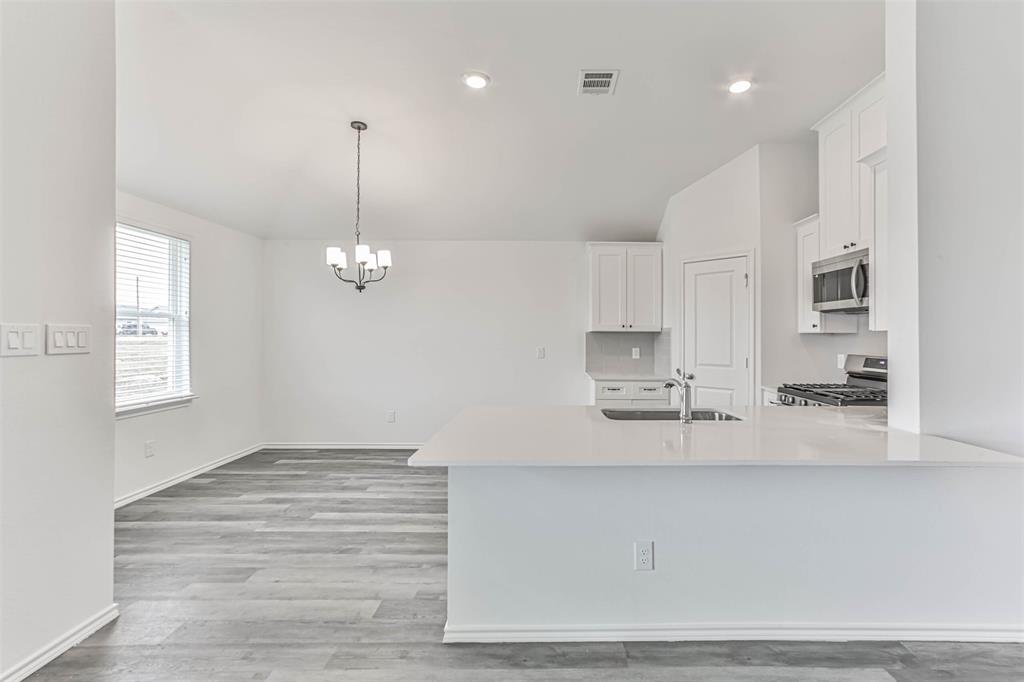 10310 Cabo Del Sol Drive, Cleveland, Texas image 6