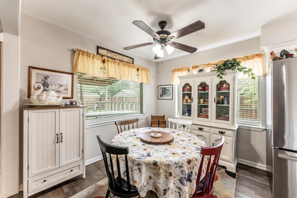 2115 Normal Park Drive, Huntsville, Texas image 8
