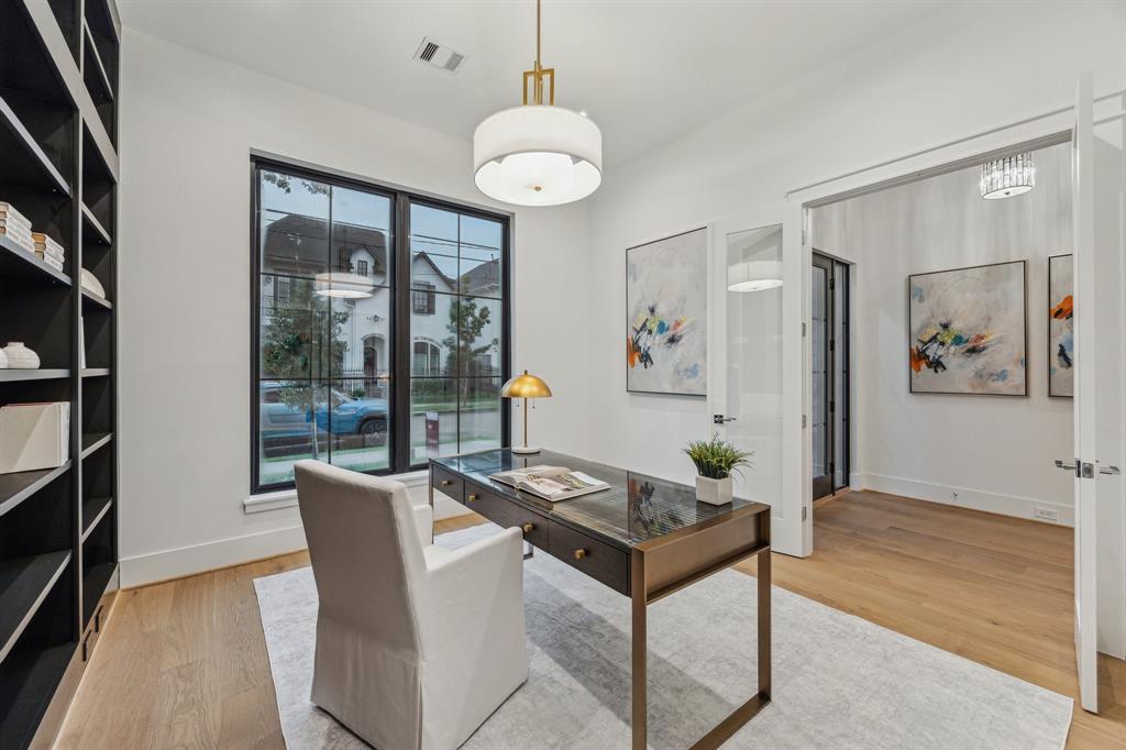 1310 Willard