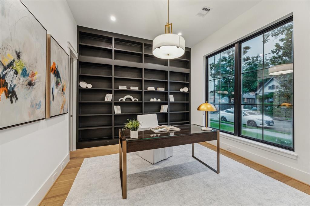 1310 Willard