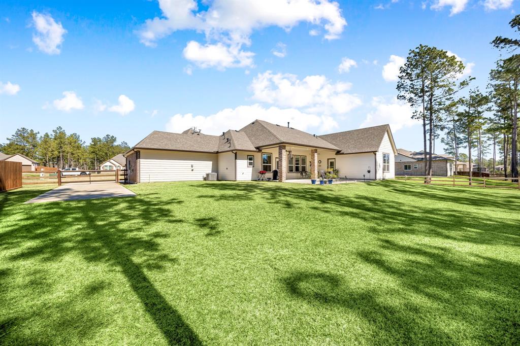 16338 Ellis Street, Conroe, Texas image 42