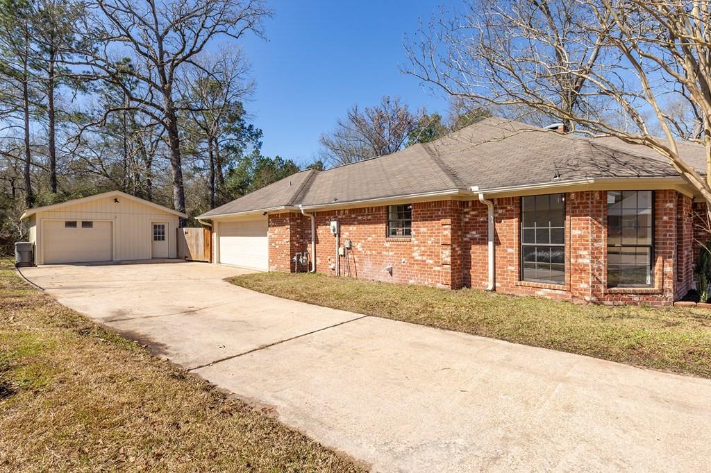 503 August Lane Ln, Lufkin, Texas image 44