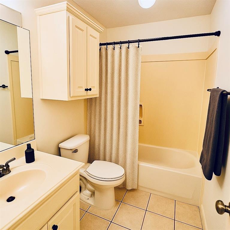 6334 Goodlowe Park, Sugar Land, Texas image 19
