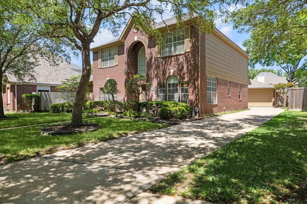 5311 Rebel Ridge Drive, Sugar Land, Texas image 3
