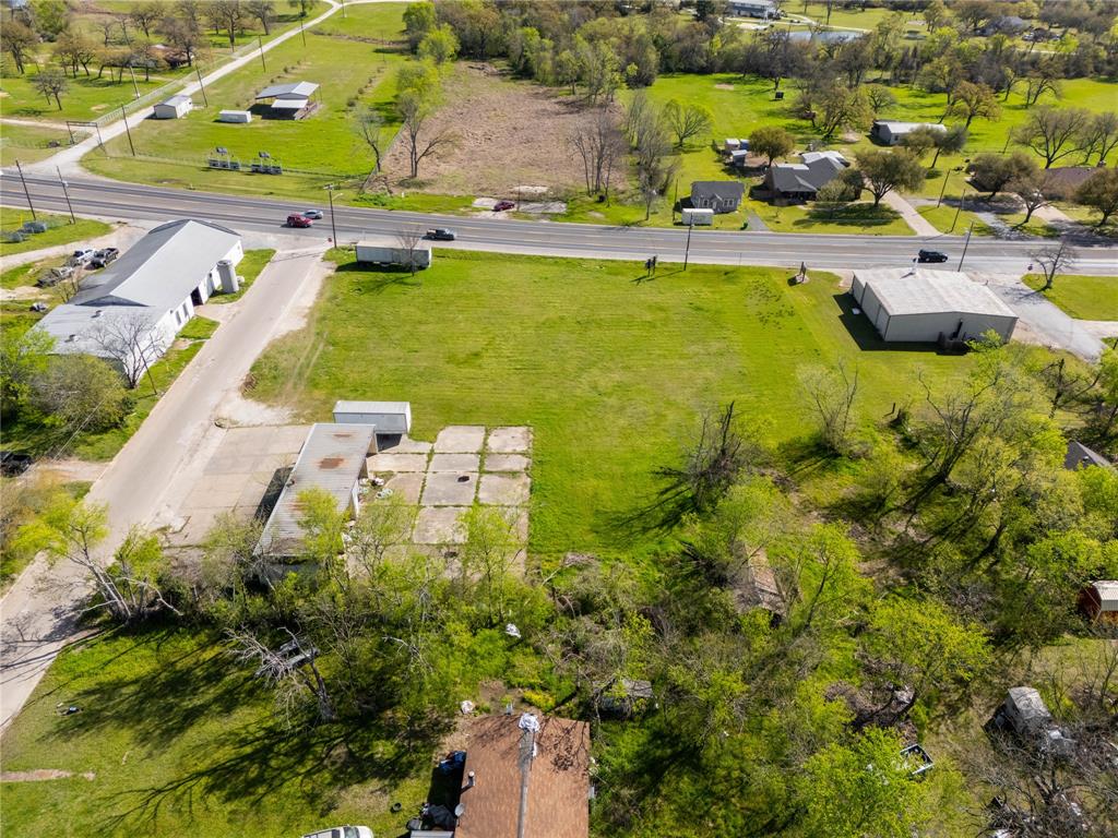 200 E Park Street, Madisonville, Texas image 4