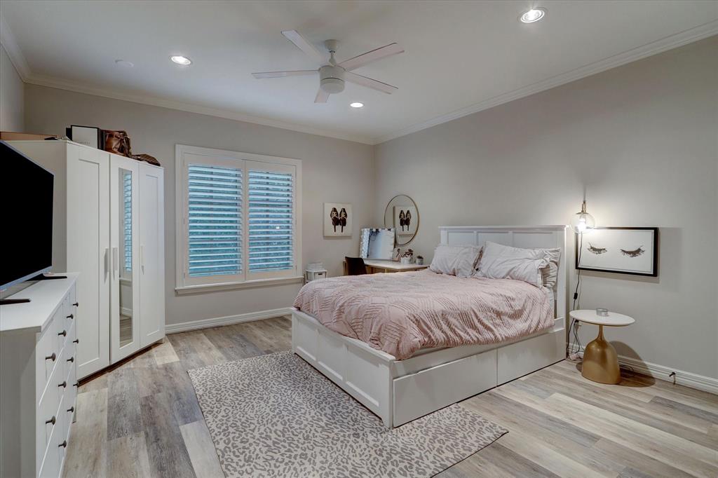 5915 Royal Point Court, Kingwood, Texas image 33
