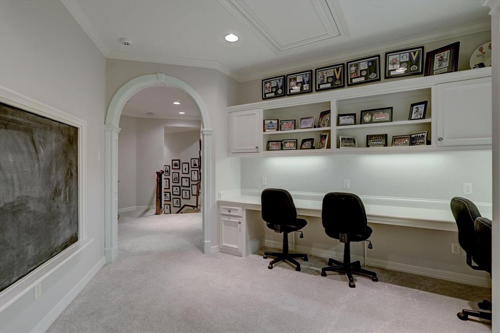 5915 Royal Point Court, Kingwood, Texas image 30