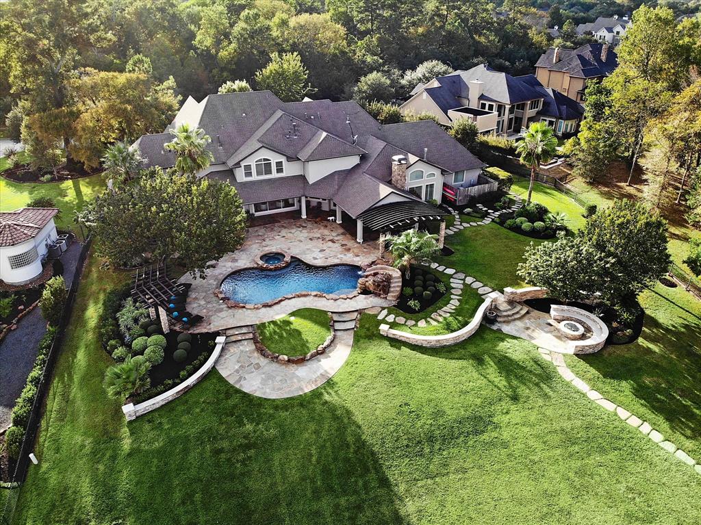 5915 Royal Point Court, Kingwood, Texas image 1
