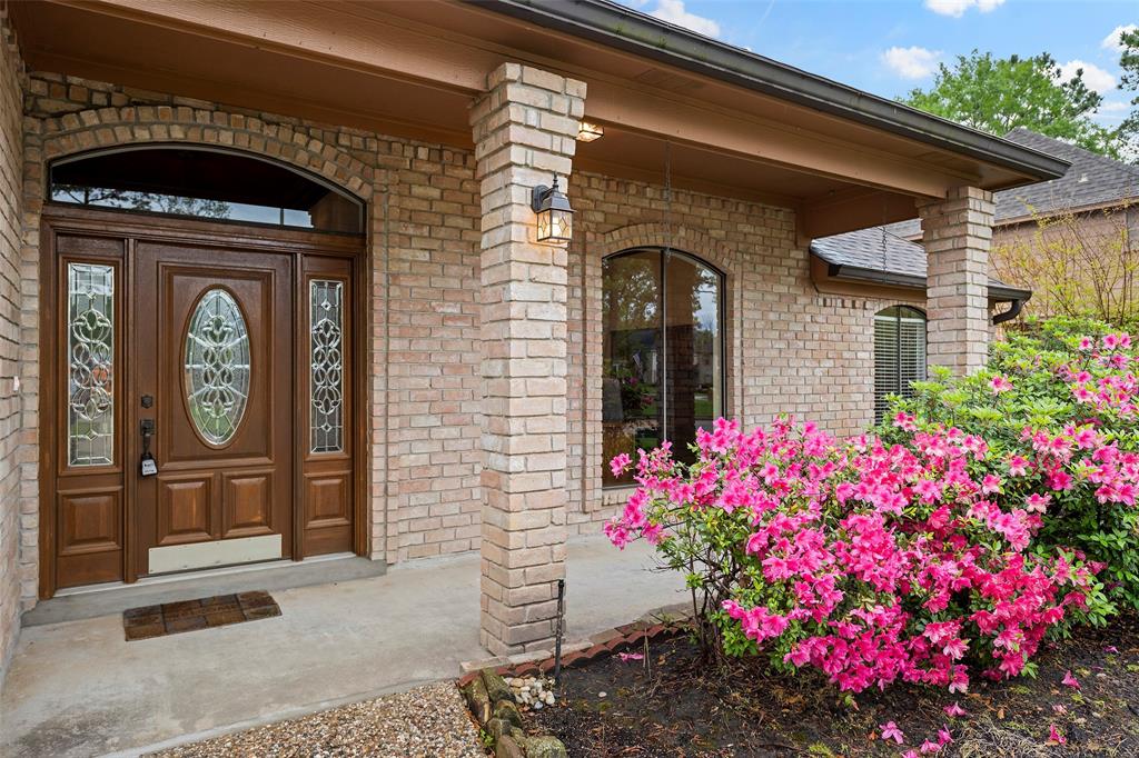 16811 Spring Creek Oaks Court, Spring, Texas image 2