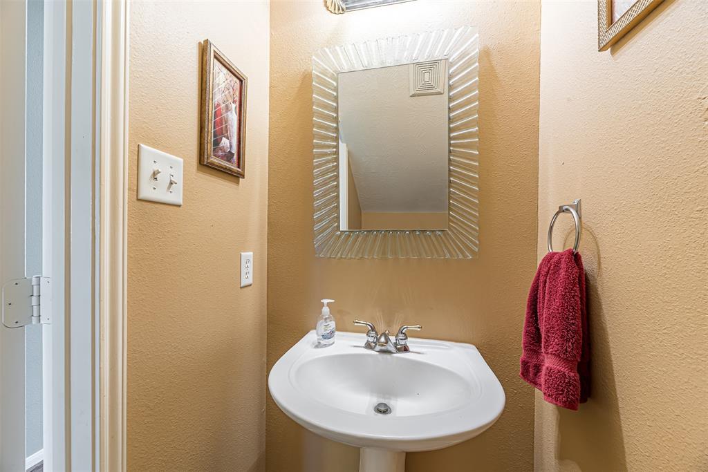 11906 Canyon Valley Drive, Tomball, Texas image 23