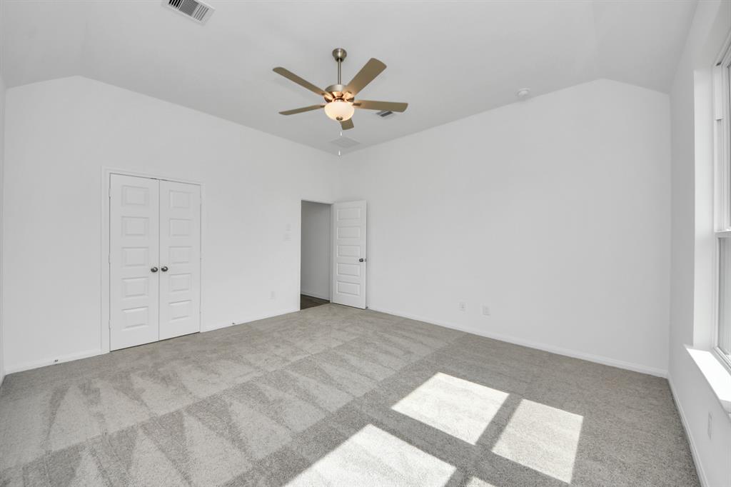7711 Pale Petunia Trail, Katy, Texas image 23