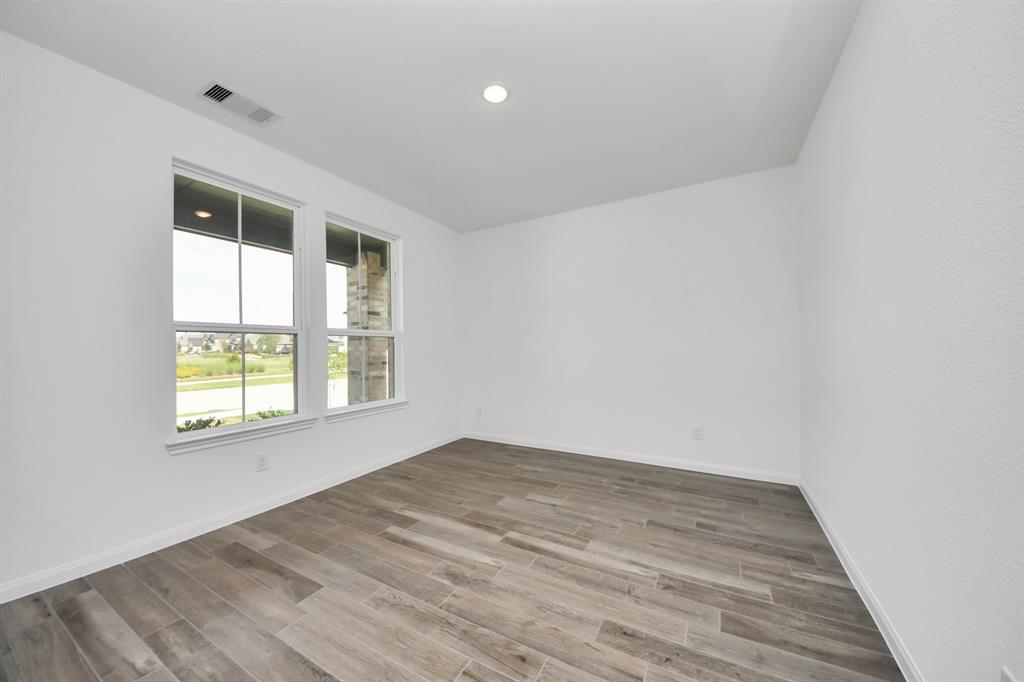 7711 Pale Petunia Trail, Katy, Texas image 7