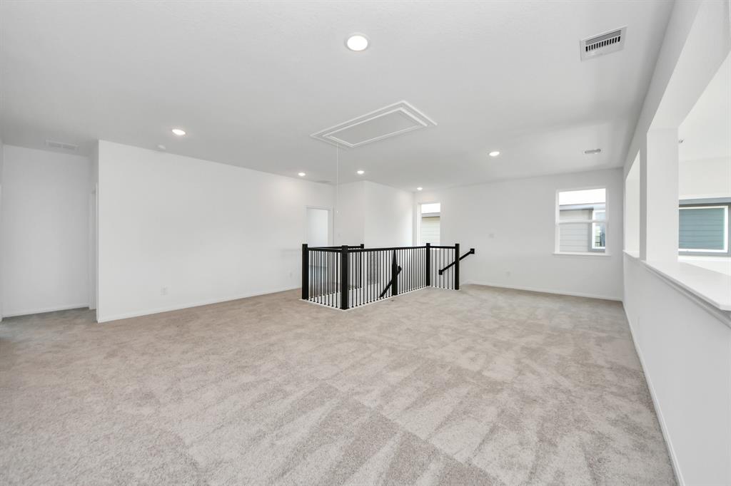 7711 Pale Petunia Trail, Katy, Texas image 28