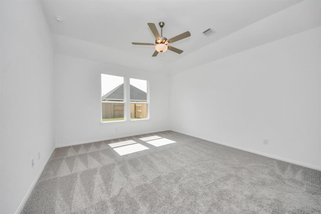 7711 Pale Petunia Trail, Katy, Texas image 22
