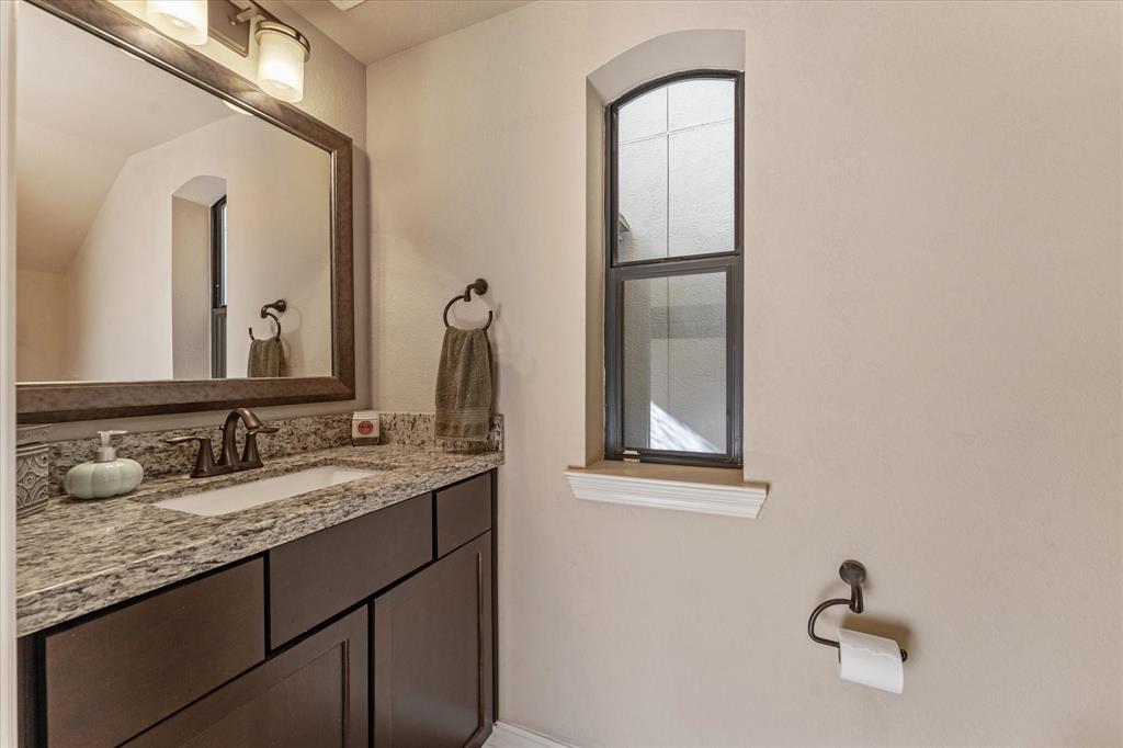 6706 Woodbend Park, Houston, Texas image 4